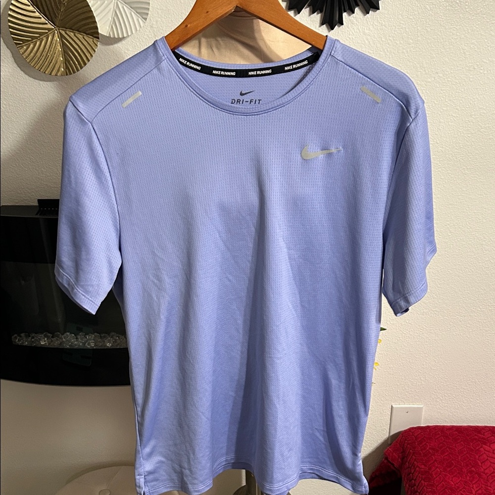 Nike Men's Dress Light Purple Dri-FIT Tee